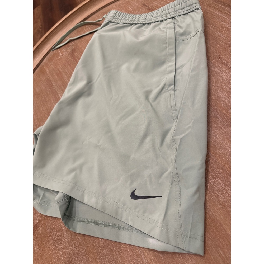 Nike Form Dri-FIT Mens 7" Training Shorts Sage Green XXL DV9857-008 NWT